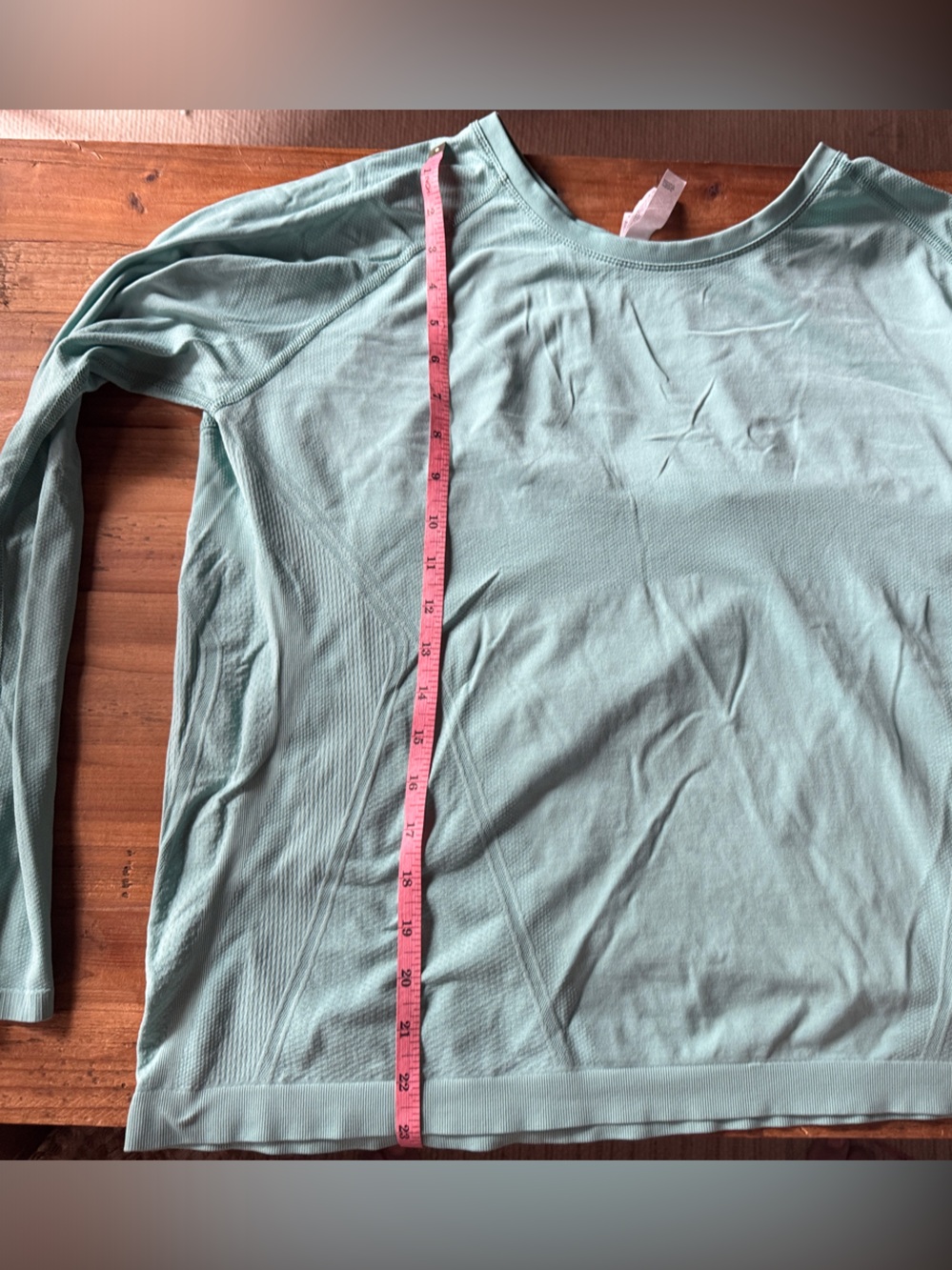 Athleta Momentum Top 3-Piece Bundle in Dusty Jade, Lemon Lime and Mauve - Picture 6 of 6